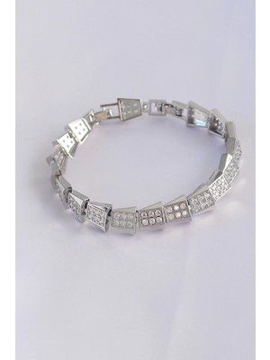 İsmiyle Al Vip Seri Pirinç Zirkon Taşlı Gümüş Renk Geometrik Bileklik