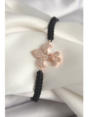 İsmiyle Al Pirinç Rose Renk Zirkon Taşlı Zambak Model Asansörlü Makrome Model Kadın Bileklik