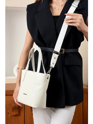 Just Polo  Kadın Spor Model Ayarlanabilir Askılı Şık El ve Omuz Çantası Ebat : 24 x 20 cm Shopper