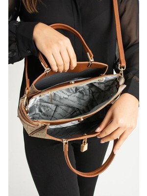 Just Polo  Kadın Omuz ve El Çantası Orta Boy Yeni Sezon