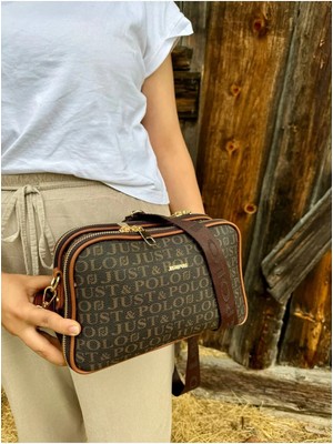 Just Polo  Kadın Günlük Kullanıma Uygun Baskılı Ayarlanabilir Askılı Şık Omuz Çantası Ebat: 26 x 16 cm