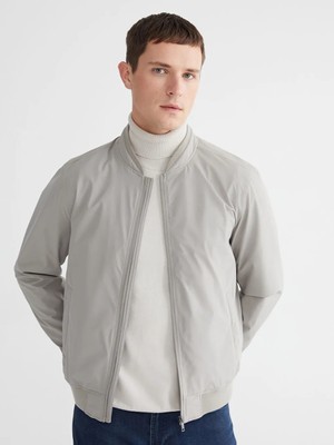 LC Waikiki Gri Standart Kalıp Kolej Yaka Erkek Mont