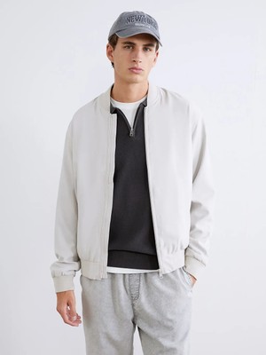 LC Waikiki Bej Standart Kalıp Kolej Yaka Erkek Mont