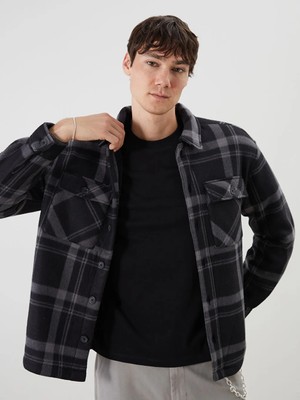 LC Waikiki Siyah Rahat Kalıp Uzun Kollu Ekose Erkek Gömlek Ceket