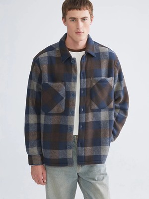 LC Waikiki Lacivert Rahat Kalıp Uzun Kollu Ekose Erkek Gömlek Ceket