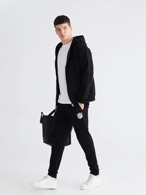 LC Waikiki Siyah Standart Kalıp Nfl Baskılı Erkek Jogger Eşofman Altı