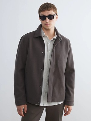 LC Waikiki Haki Standart Kalıp Gömlek Yaka Erkek Kaşe Mont