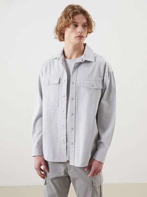 LC Waikiki Gri Rahat Kalıp Uzun Kollu Gabardin Erkek Gömlek Ceket