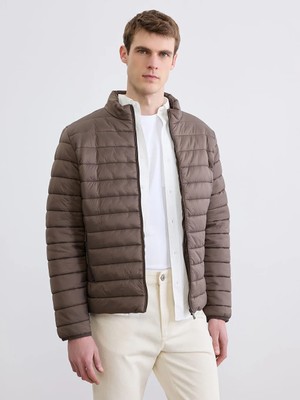 LC Waikiki Kahverengi Standart Kalıp Dik Yaka Erkek Şişme Mont