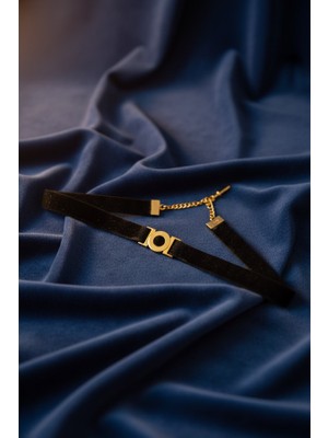 Gold Halka Detaylı Siyah Kadife Choker Boyunluk - Gold Renk Metal Tokalı Kolye