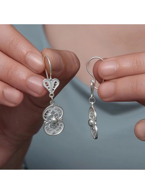 Tienda Elegante Gümüş Çiçek Motifli Telkari Kadın Küpe