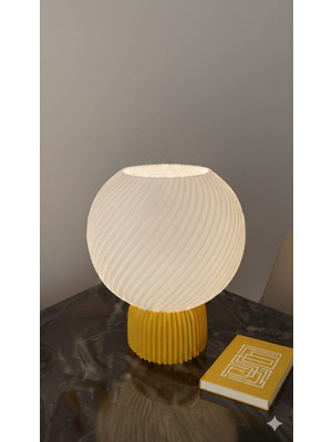 Kuantum Yuvarlak Alt Tablası Renkli Abajur