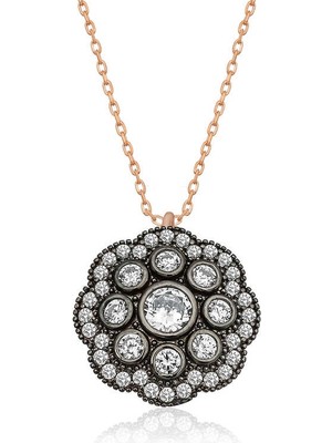 Tienda Elegante Gümüş Çiçek Desenli Elmas Montür Kolye