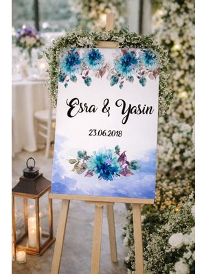 Reysa Tasarım Mavi Çiçekli Yatay Düğün, Nişan ve Söz Karşılama Panosu – 50X70 cm