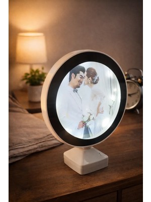 Yuvarlak LED Aydınlatmalı Ayna Resim Çerçeveli Dekoratif Masaüstü Makyaj Aynası Ev Ofis Hediyelik