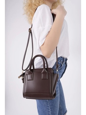 Clodi Kadın Acı Kahve El ve Omuz Çantası Yeni Sezon Şık Günlük Askılı Klasik Model