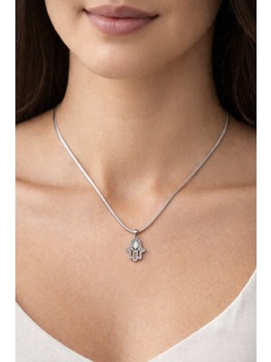 Zirkon Taşlı Hamsa Fatma Eli Çelik Kolye Model 1 – Kararmaz, Alerji Yapmaz Zarif Kadın Kolyesi