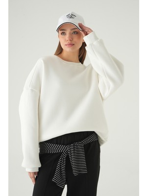 Rays Beyaz Bisiklet Yaka Sweat 1029