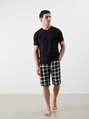 Lc Waikiki Yeni Sezon Standart Kalıp Erkek Şortlu Pijama Takımı