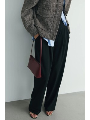Suud Collection Siyah Lina Pileli Pantolon