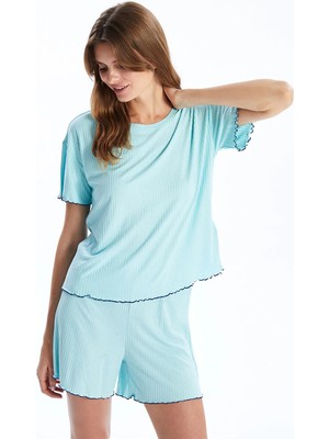 Lc Waikiki Yeni Sezon Bisiklet Yaka Dokulu Kadın Şortlu Pijama Takımı