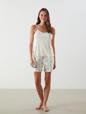 Lc Waikiki Yeni Sezon V Yaka Çiçekli Askılı Kadın Şortlu Pijama Takımı