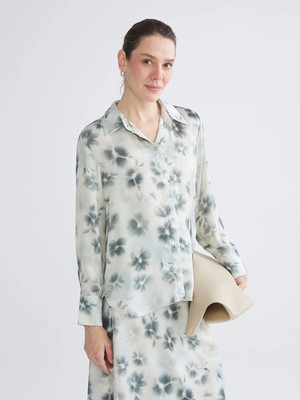 Lc Waikiki Yeni Sezon Batik Desenli Oversize Saten Kadın Gömlek