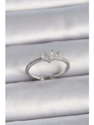 Luz&Pos Pirinç Gümüş Renk Ayaralanabilir Zirkon Taşlı Kalp Model Kadın Yüzük