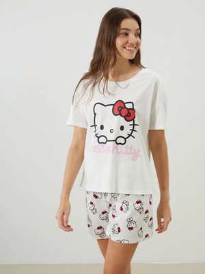 Lc Waikiki Yeni Sezon Hello Kitty Baskılı Kadın Şortlu Pijama Takımı