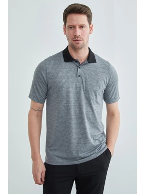 FullaModa Desenli Düğmeli Polo Yaka Tek Cepli Tişört