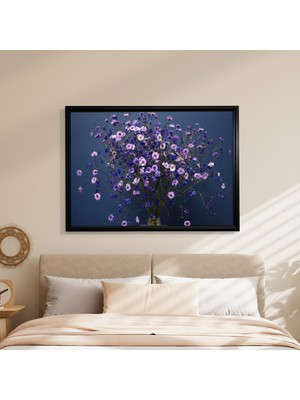 Gece Mavisi Cipso’nun Zarafeti - Ahşap Çerçeveli Kanvas Tablo