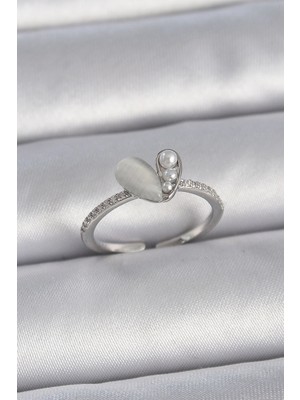 Luz&Pos Pirinç Gümüş Renk Ayarlanabilir Zirkon Taşlı Incili Beyaz Mineli Kalp Model Kadın Yüzük