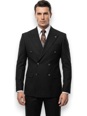 HERMOSE Prestige  | Onyx Siyah Çizgili Metal Düğmeli Kruvaze Takım Elbise
