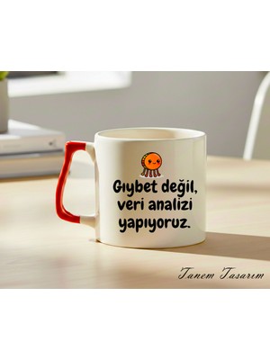 Tanem Kırmızı Kulp - Lüks Kupa Kahve Çay Fincanı Hediye Kupa Ofis ve Ev Için Dekoratif Şık Bardak