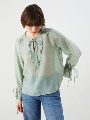 Lc Waikiki Yeni Sezon Bağlamalı Yaka Kadın Bluz