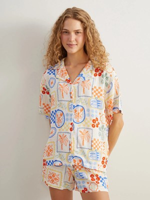 Lc Waikiki Yeni Sezon Gömlek Yaka Desenli Kadın Şortlu Pijama Takımı