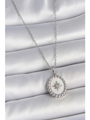Luz&Pos 316L Çelik Gümüş Renk Zincir Beyaz Mineli Kutup Yıldız Işlemeli Madalyon Model Kadın Kolye