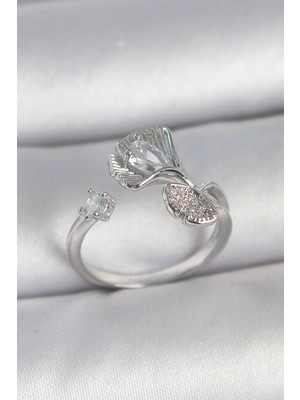 Luz&Pos Pirinç Gümüş Renk Zirkon Taşlı Deniz Kabuğu Model Ayarlanabilir Kadın Yüzük