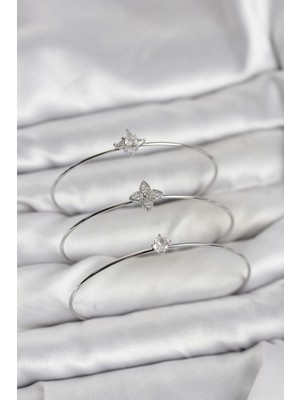 İsmiyle Al Zirkon Taşlı Gümüş Renk Yonca Model 3'lü Kadın Bileklik Kombini