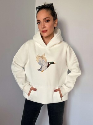 Beyaz Önü Nakış Işleme Şardonlu Sweatshirt