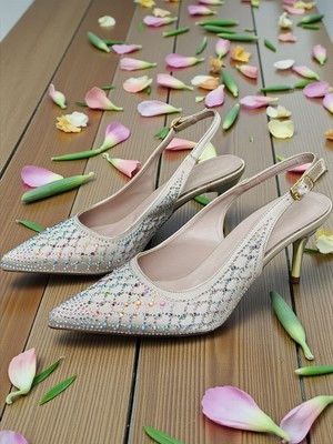 KAFKASLAR AYAKKABI Taşlı 6 cm Ince Topuk Önü Kapalı Arkası Açık Kadın Abiye Ayakkabı