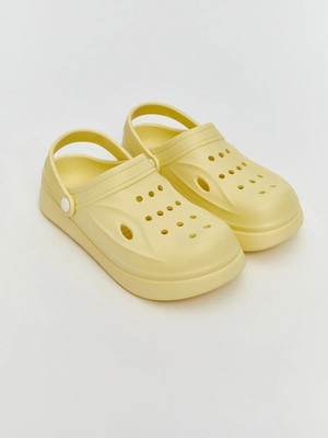 Lc Waikiki Yeni Sezon Önü Kapalı Kadın Plaj Sandaleti