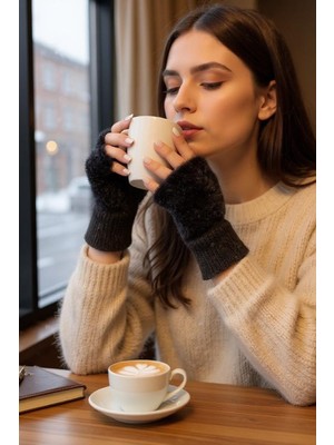 Hitit Socks Kadın 1 Çift Kışlık Parmaksız Termal Esnek Polarlı Peluş Eldiven