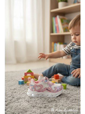 Enoch Kalp Figürlü ve Kanat Detaylı Ilk Adım Bebek Ayakkabı