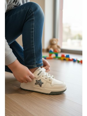 Enoch Yıldız Figürlü ve Minipa Yazılı Çocuk Spor Ayakkabı