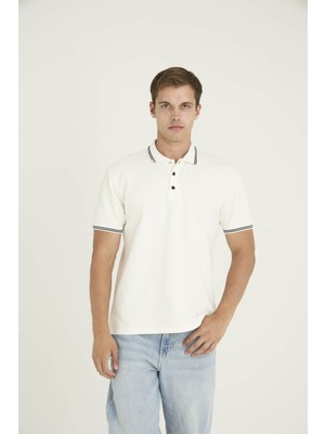 Kly Erkek Polo Yaka T-Shirt Modern Tasarım Düğmeli Yaka %80 Pamuk