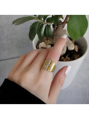 Necati Gün H Harfi Baget Taşlı Gold Kaplama Gümüş Yüzük