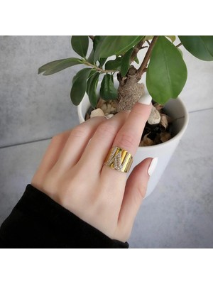 Necati Gün M Harfi Baget Taşlı Gold Kaplama Gümüş Yüzük