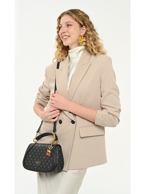 Pierre Cardin Limited Edition Siyah Monogram Çıtçıt Kapamalı Askılı Kadın Çapraz Omuz Çantası 05PC25K10347
