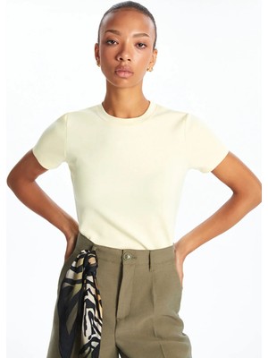 Lc Waikiki Yeni Sezon Bisiklet Yaka Kadın Tişört